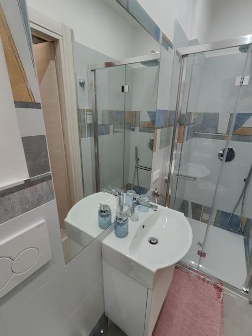 La Casa Dei Cristalli Apartment เจนัว ภายนอก รูปภาพ